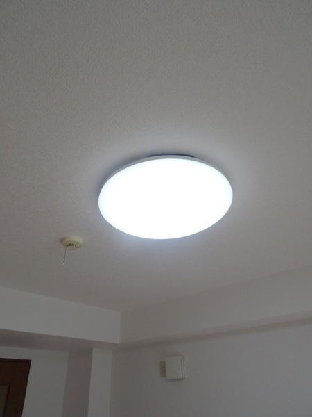 エスポワール北村の洋室|★照明器具も付いてます★