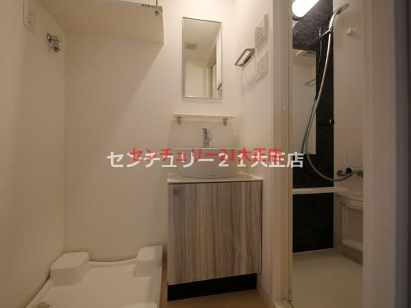 エスリードレジデンス大阪弁天町の洗面所