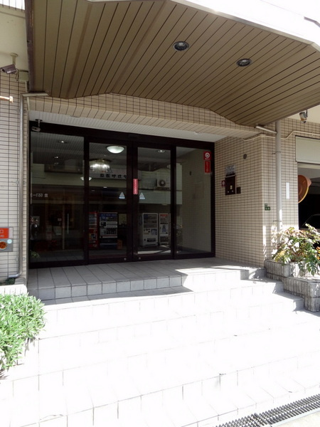 大正メゾンのエントランス|★建物入口です★