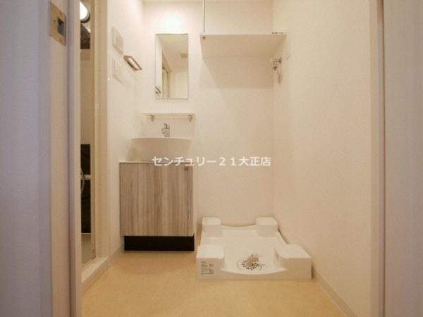 エスリード弁天町グランツの洗面所