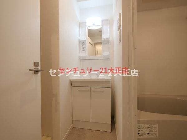 クローバー・レジデンス弁天町の洗面所