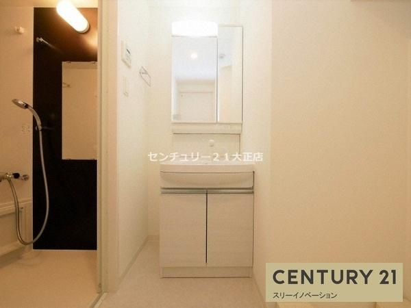 セオリー大阪ベイシティの洗面所