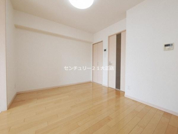 グランコートの洋室|反転タイプのお部屋の参考写真