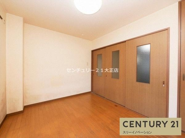 ハイツ吉本の洋室