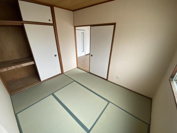 デイルーチェ鶴町の駐車場|★和室★