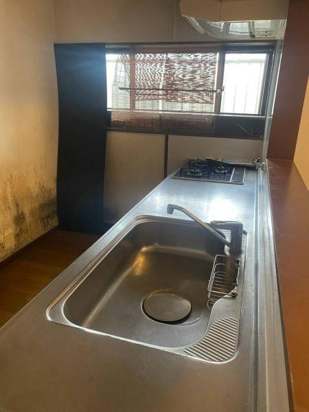 岩出市岡田　中古戸建のキッチン