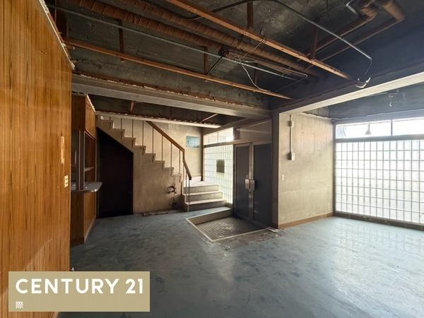 和歌山市三木町台所町　店舗付住宅の内装