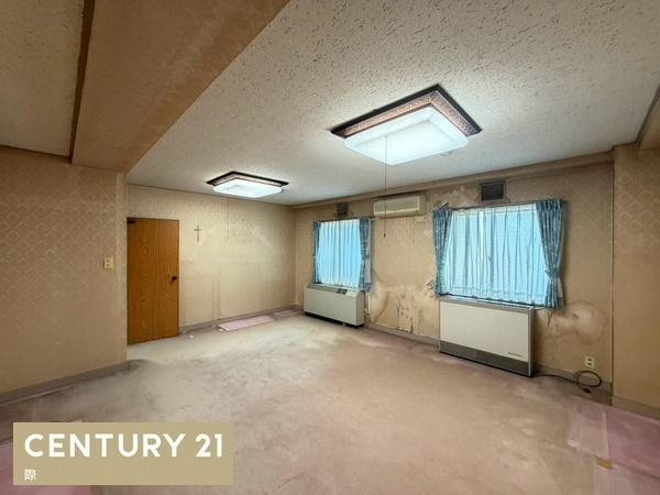和歌山市三木町台所町　店舗付住宅の洋室