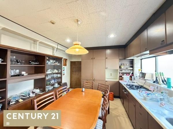 和歌山市三木町台所町　店舗付住宅のキッチン