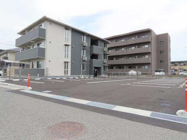 【駐車場】 | グリーンガーデン