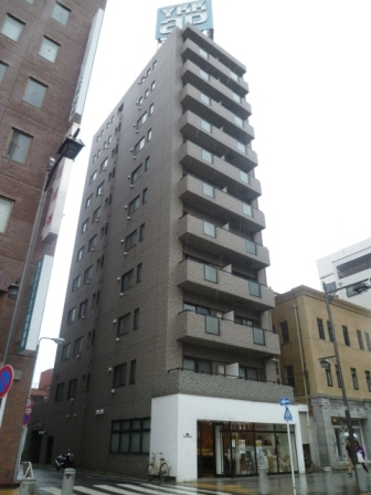コモドール雷門