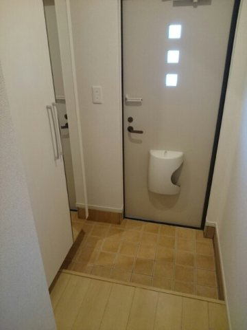 エアリーベル　Ａのエントランス