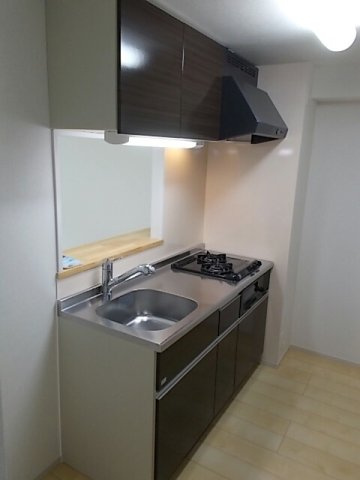 ラ・ペジーブル新町のキッチン