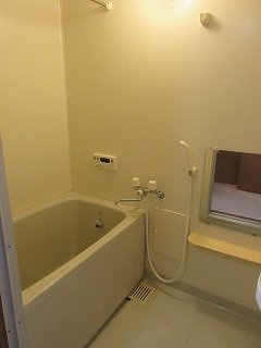 サンパティークの浴室