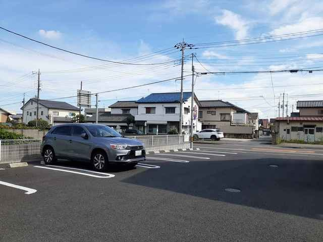 メゾン・ド・ヴェールⅡの駐車場