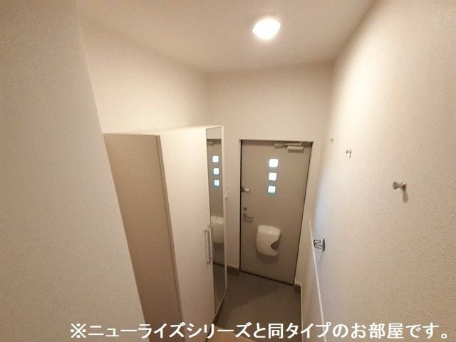 グランソレイユＹの玄関