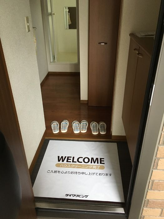 ビバーチェ・やまは奈　A棟の玄関