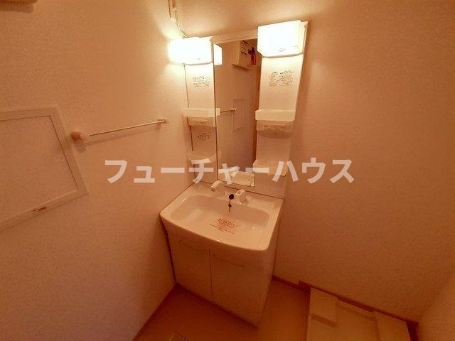 プティ・エトワール　Ⅳの洗面所