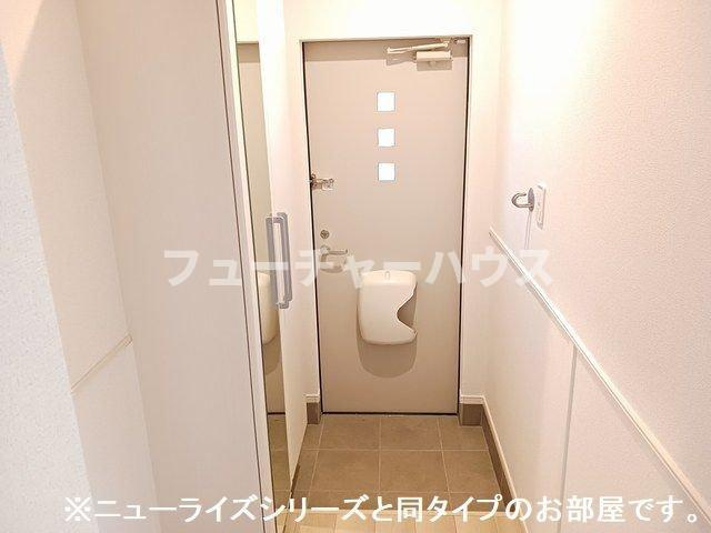 グランソレイユＺの玄関