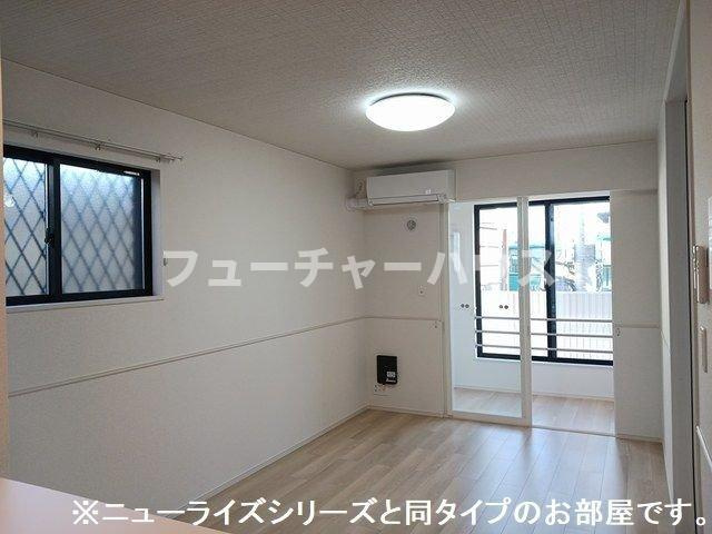 グランソレイユＹの居間・リビング