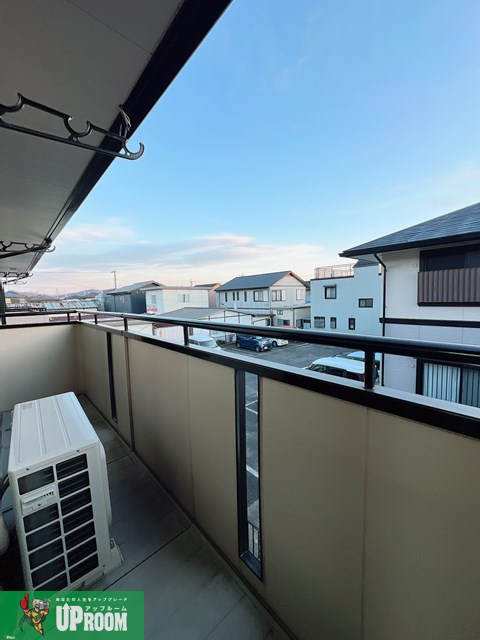 きららハイツ B棟のバルコニー