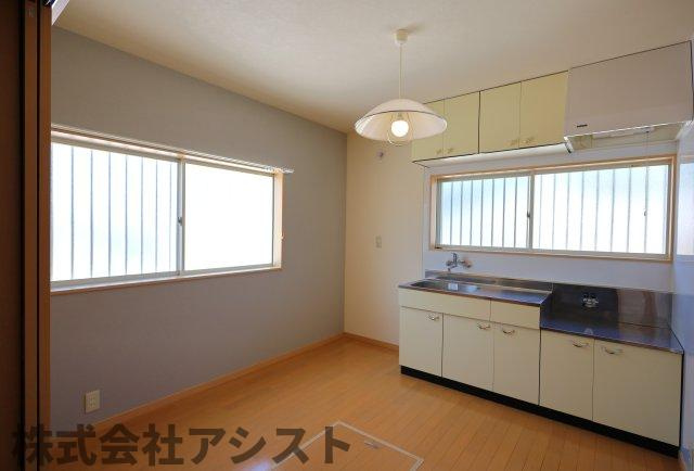 スエルテタウン上三緒の居間・リビング|こちらの居間で趣味の時間をお楽しみください