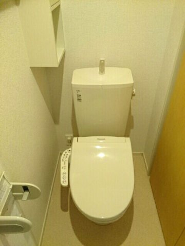 コリーナ・ド・ソル　Ａのトイレ