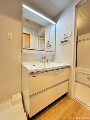 【洗面所】 | クレアーレ元町 | 同マンション別部屋　参考写真