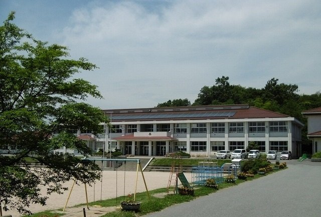 セントラル　アバンツァート　Ｂの周辺|板橋小学校まで350m