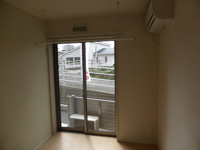 リエッタ西条岡町　（ペット）