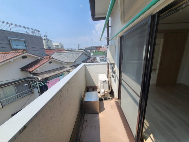 【バルコニー】 | シャトー滝の茶屋 | ☆神戸市垂水区　シャトー滝の茶屋☆