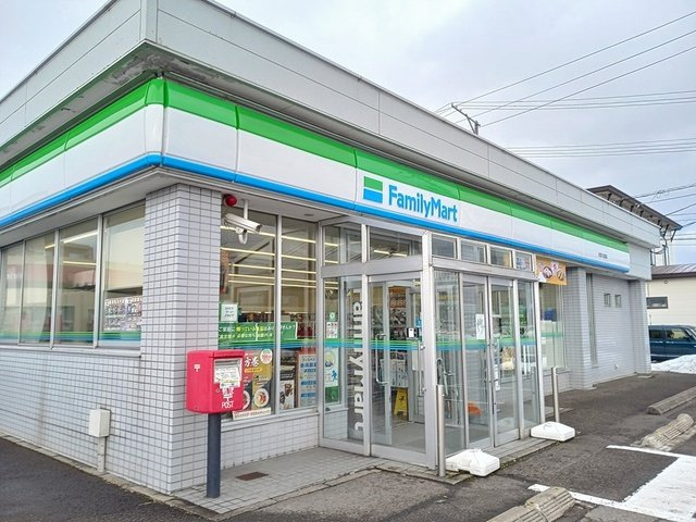 プロムナ－ドＫの周辺|ファミリーマート大館大田面店まで767m
