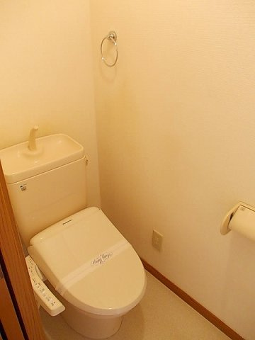 サンセール港Ｃのトイレ|清潔感のあるトイレです