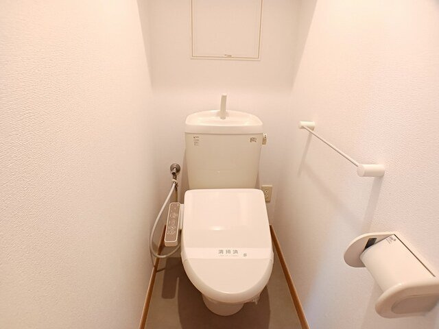 東陽館２号館のトイレ|落ち着いたトイレです