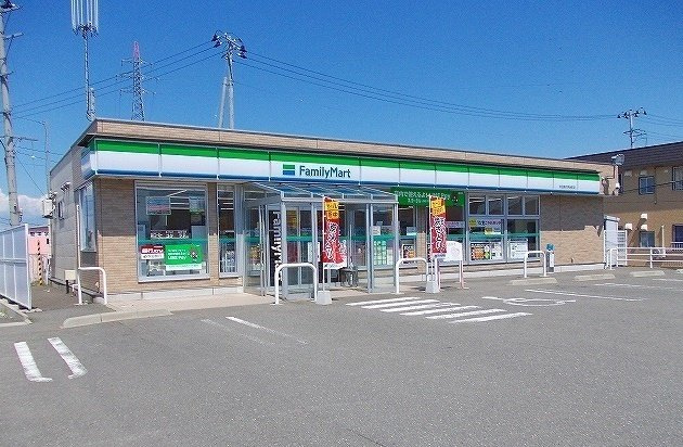 コリーヌＢの周辺|ファミリーマート秋田能代明治町まで700m