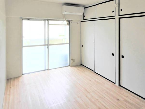 ビレッジハウス厨川4号棟の居間・リビング|ビレッジハウスの同一物件・同一タイプの間取りの写真です