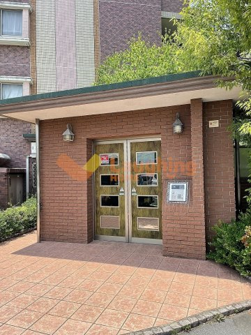 久留米市東櫛原町の賃貸マンションのロビー|ゆとりのあるロビーです