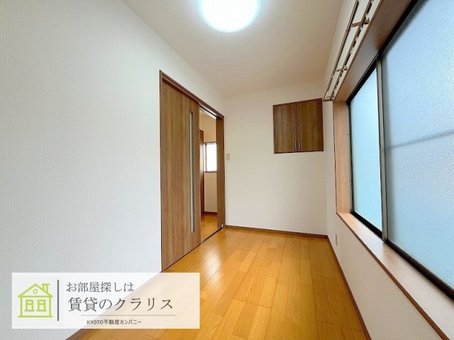 鳴滝蓮花寺町（ガレージ付き）戸建て