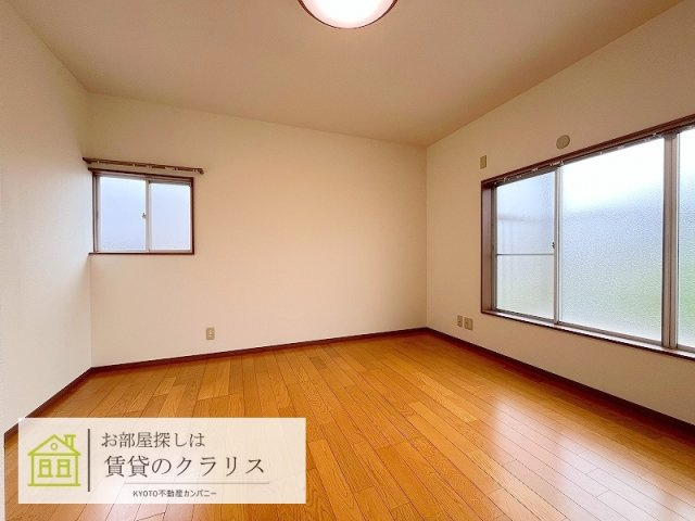 鳴滝蓮花寺町（ガレージ付き）戸建て
