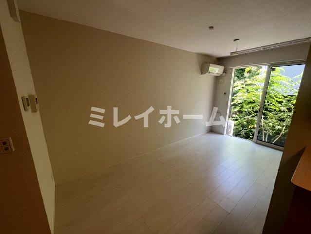 Hogar Ca'lidoの居間・リビング
