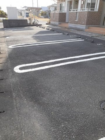 ボヌールの駐車場|駐車場です