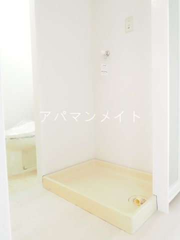 【設備】 | エルジュ上永谷 | 室内洗濯機置場です