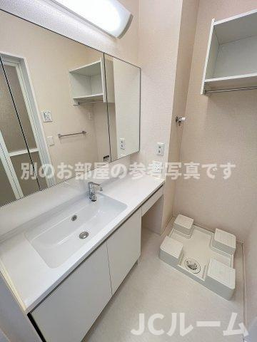 グランコンフォート Bの洗面所|※同物件の別の別のお部屋の参考写真です
