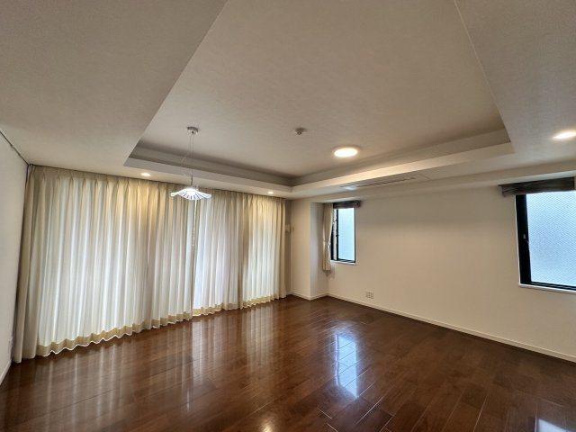 【居間・リビング】 | グランドメゾン表参道