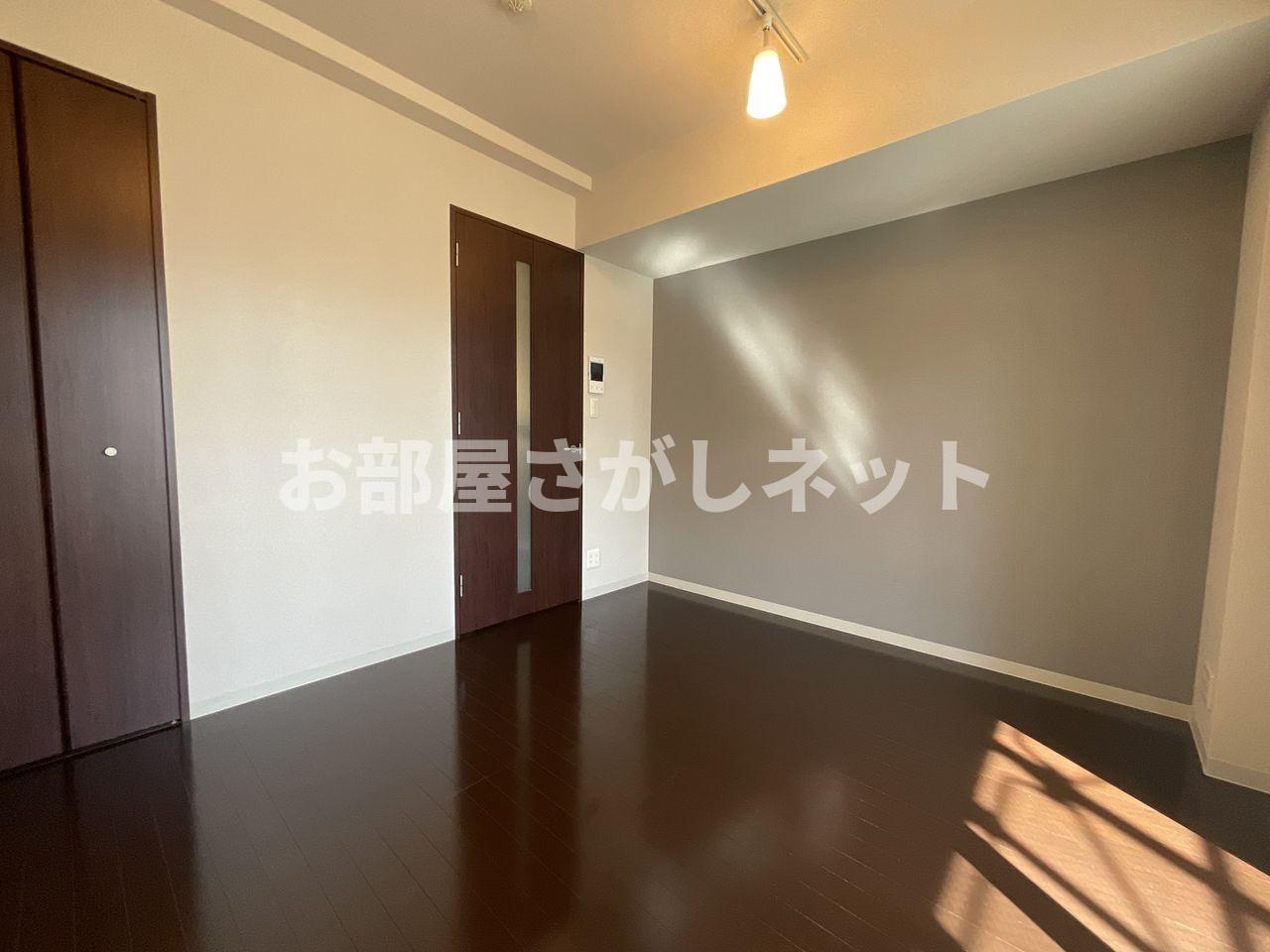 コンシェリアＲ 横濱桜木町の居間・リビング
