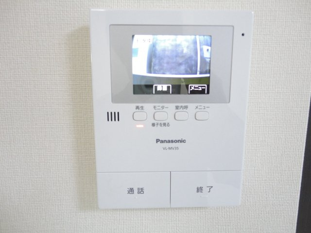 シルバストンの内装|カメラ付インターホン