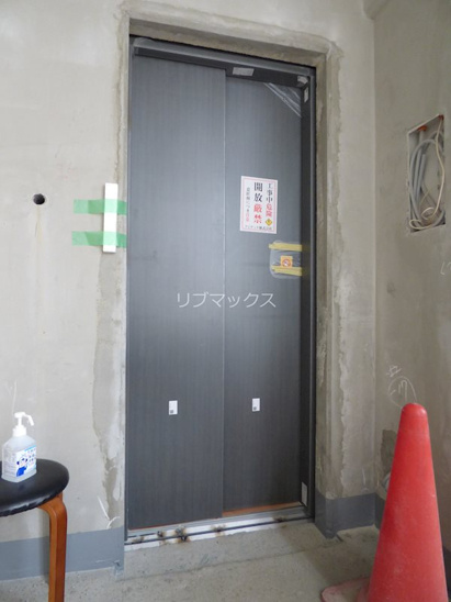 【玄関】コンフォート王子 