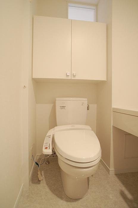 レックス多摩川レジデンスのトイレ|コンパクトで使いやすいトイレです