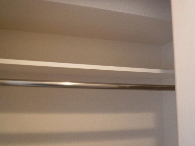 プレール・ドゥーク北新宿の収納|こまごまとしたものを収納できそうですね