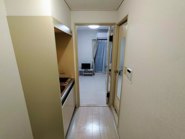 AP339 ES弁天町 302のキッチン|




